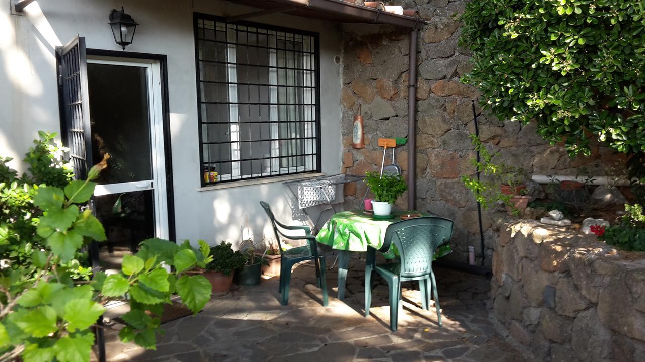 Bed&Breakfast "Fiorella" Sul Lago Castel Gandolfo Buitenkant foto